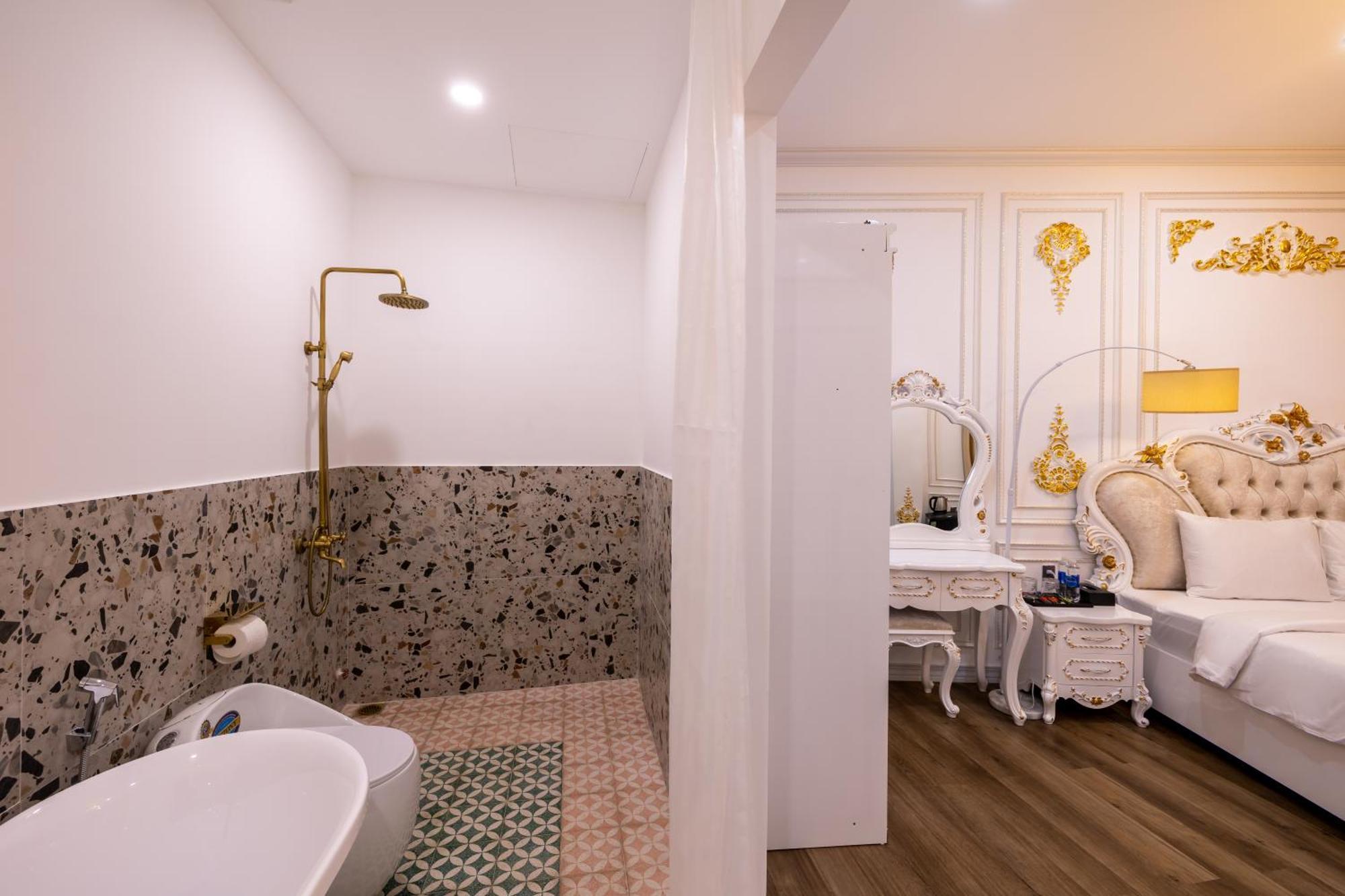 Pisces Hotel Hue Dış mekan fotoğraf